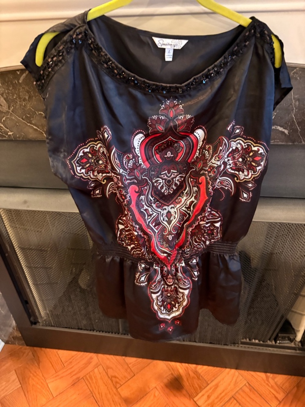 Spheless Shirt Women's Black White & red. Sequin Detail Around The Neck.